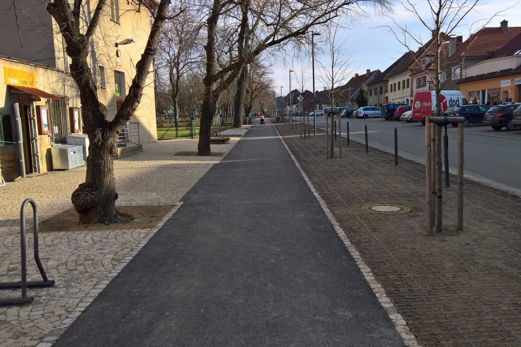 Cyklostezka náměstí Tyršovka Hostomice